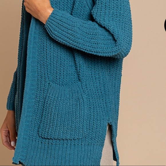 Beautiful Soft POL Cardigan 💜💜 !! - Picture 6 of 6